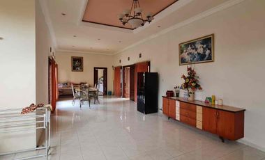 Vila Cantik Puncak Prigen Full Furnished