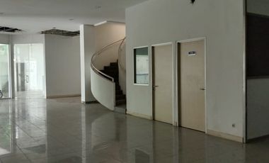 Disewakan Rumah Mayjen Sungkono