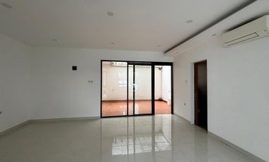 DIJUAL RUMAH BARU FLORISTA GARDEN KM 7 PALEMBANG