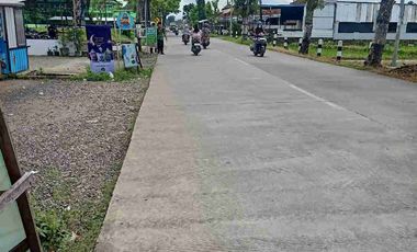 tanah pusat ekonomi Kesesi jalan raya