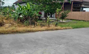 tanah pusat ekonomi Kesesi jalan raya