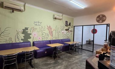 Ruko 3 Lantai Area Harapan Indah Lokasi Super Ramai Peluang Emas Usaha