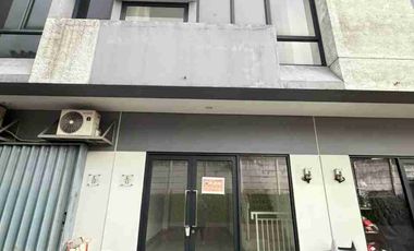 Di Jual / di sewakan ruko  bagus  2 lantai di Anggrek Loka BSD