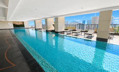 Admiral Baysuites East Wing Roxas Blvd.