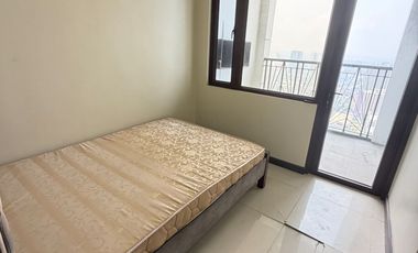 Admiral Baysuites East Wing Roxas Blvd.