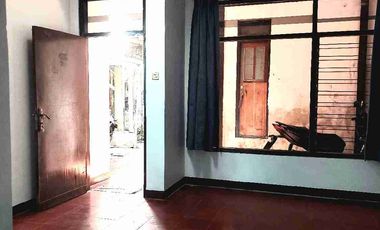 RUMAH KECIL BUAT PASUTRI BARU RENOV SIAP HUNI, DEKAT SETRASARI MALL.