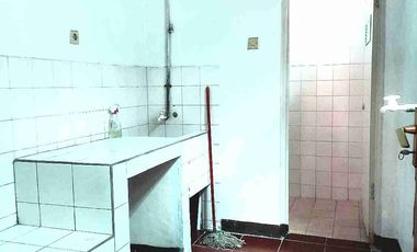 RUMAH KECIL BUAT PASUTRI BARU RENOV SIAP HUNI, DEKAT SETRASARI MALL.