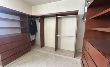 Penthouse de 3 recámaras, sin muebles, con paneles solares, dentro de periférico.