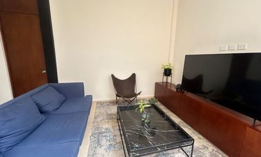 Penthouse de 3 recámaras, sin muebles, con paneles solares, dentro de periférico.