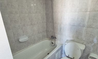 Amplio Departamento en Barrio Universitario