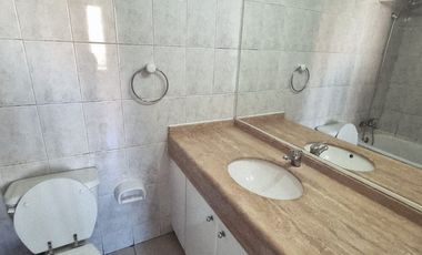 Amplio Departamento en Barrio Universitario