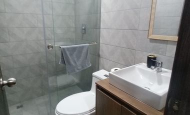 Departamento furnished aparment for rent amoblado en renta alquiler arriendo Cuenca Sector puertas del sol