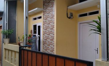 RUMAH CLUSTER IDEALIS 2 KAMAR AKSES STRATEGIS 15 MENIT DARI STASIUN KRL HANYA 175 JUTAAN