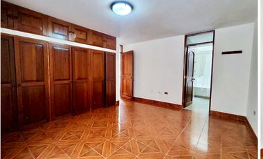SOLÍS ALQUILA CASA FAMILIAR EN BAÑOS DEL INCA, CAJAMARCA.