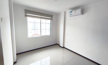 Alquiler  de casa nueva Terranostra et Belaterra