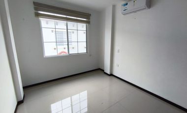 Alquiler  de casa nueva Terranostra et Belaterra