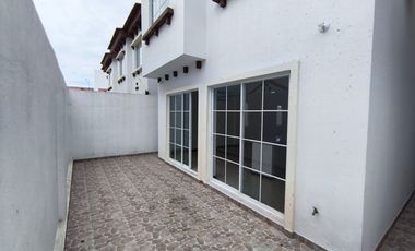 Alquiler  de casa nueva Terranostra et Belaterra