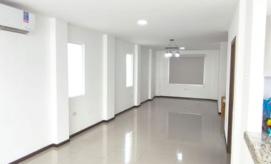 Alquiler  de casa nueva Terranostra et Belaterra