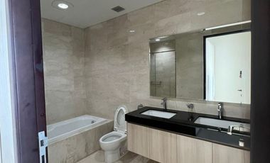 FOR RENT Apartment Four Winds Permata Hijau 3BR - New Furnish, Close to Senayan City, Railway station Palmerah / Busway