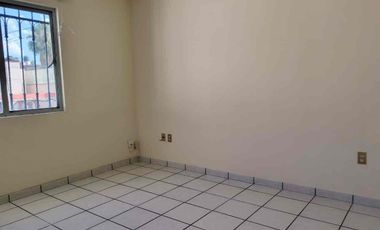 CASA EN RENTA EL LA HUERTA