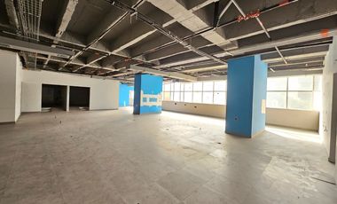 ARRIENDO LOCAL COMERCIAL, MEJORAS PUBLICAS