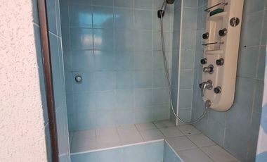 Venta de Casa en Av Comercial de Bellavista en Guayaquil 400 m² de Construccion