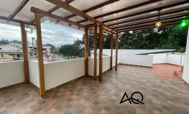 Casa en venta en Loja sector El Electricista Etapa I