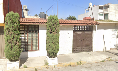 CASA EN VENTA EN EXCELENTES CONDICIONES.  SAN MATEO ATENCO, TOLUCA. ¡¡RECUPERACION BANCARIA!!