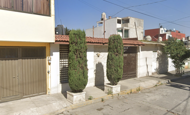 CASA EN VENTA EN EXCELENTES CONDICIONES.  SAN MATEO ATENCO, TOLUCA. ¡¡RECUPERACION BANCARIA!!