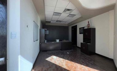SE RENTA EDIFICIO COMERCIAL Maquinados o INDUSTRIAL