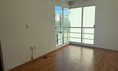 ATRACTIVA CASA RESIDENCIAL EN VENTA # 7, DENTRO DE UN FRACCIONAMIENTO PRIVADO.