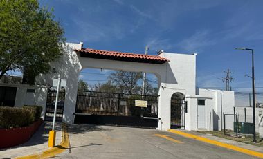 ATRACTIVA CASA RESIDENCIAL EN VENTA # 7, DENTRO DE UN FRACCIONAMIENTO PRIVADO.