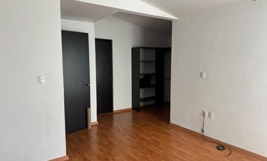 ATRACTIVA CASA RESIDENCIAL EN VENTA # 7, DENTRO DE UN FRACCIONAMIENTO PRIVADO.