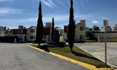 ATRACTIVA CASA RESIDENCIAL EN VENTA # 7, DENTRO DE UN FRACCIONAMIENTO PRIVADO.