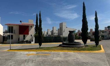 ATRACTIVA CASA RESIDENCIAL EN VENTA # 7, DENTRO DE UN FRACCIONAMIENTO PRIVADO.