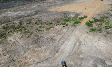 Venta de Terreno Turístico Comercial en Playas Engabao con 42000 m²
