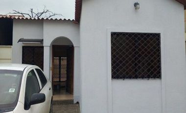 ALQUILER CASA VILLA CLUB ETAPA COSMOS