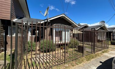 SE VENDE CASA – SECTOR COLLICO, ALTOS DEL CALLE CALLE