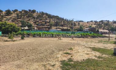 Leon Propiedades vende parcela con casa en zona comercial, sector El Ajial, Curacaví.