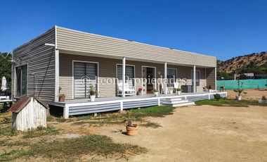 Leon Propiedades vende parcela con casa en zona comercial, sector El Ajial, Curacaví.