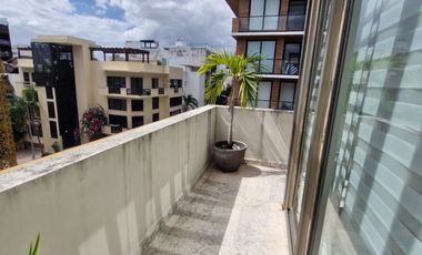 Luxury PH for Rent in Playa del Carmen: Modern Design & Prime Location