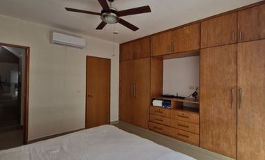 Luxury PH for Rent in Playa del Carmen: Modern Design & Prime Location