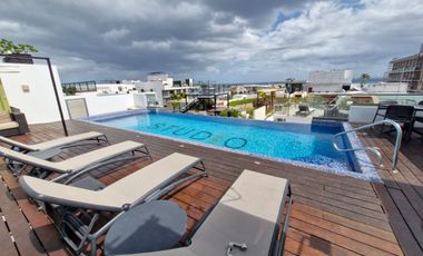 Luxury PH for Rent in Playa del Carmen: Modern Design & Prime Location