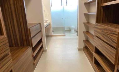 venta casa en residencial Río Av 135 Cancun