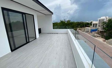 venta casa en residencial Río Av 135 Cancun