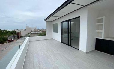 venta casa en residencial Río Av 135 Cancun