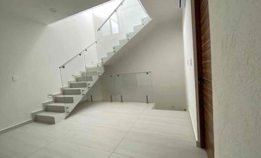 venta casa en residencial Río Av 135 Cancun