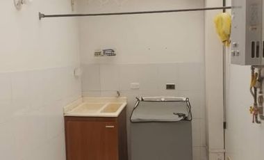 🏠 ¡Oportunidad en Cota! Casa de 2 Niveles en Conjunto PrivadoSe vende acogedora casa de 90 $m^2$ ubicada en un conjunto residencial pequeño y tranqui