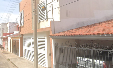 INVIERTE EN CASA ADJUDICADA EN EL BOQUERON, TABASCO