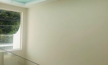 Se vende casa en Cuenca, Ecuador, Parroquia Machangara.